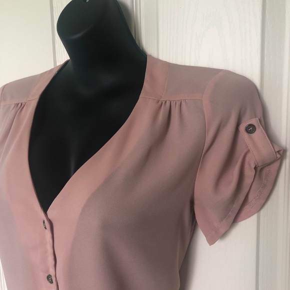 🌺3 for $25🌺 Papaya - Rose Tops Size: Small - Picture 2 of 5